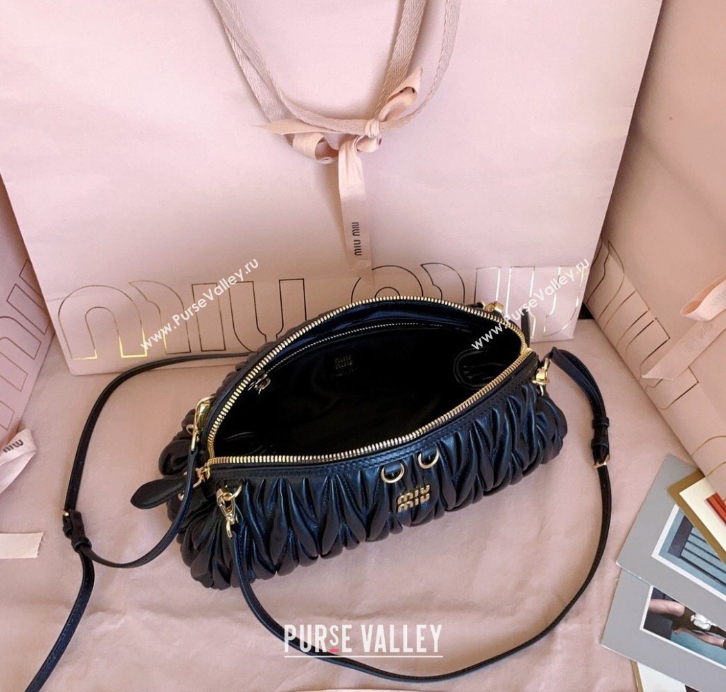 Miu Miu Caprice Matelasse Nappa Leather Clutch Shoulder Bag Black 2026 5BF130 (JD-260120042)