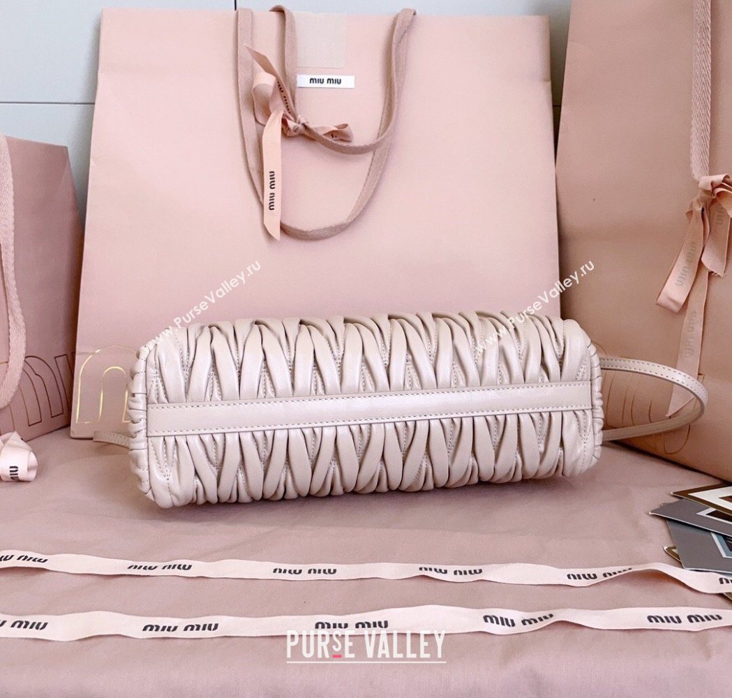 Miu Miu Caprice Matelasse Nappa Leather Clutch Shoulder Bag Powder Pink 2026 5BF130 (JD-260120044)