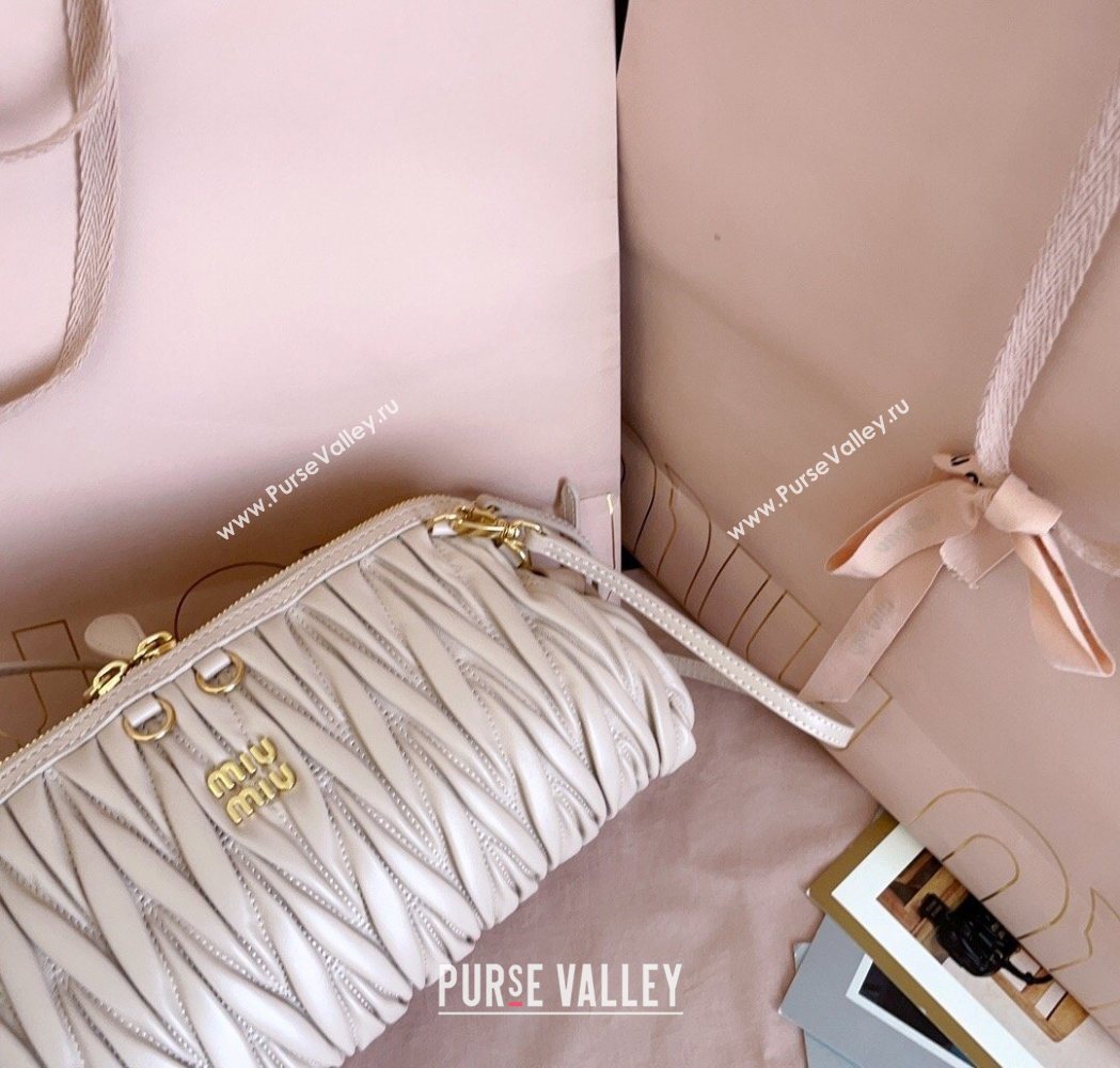 Miu Miu Caprice Matelasse Nappa Leather Clutch Shoulder Bag Powder Pink 2026 5BF130 (JD-260120044)