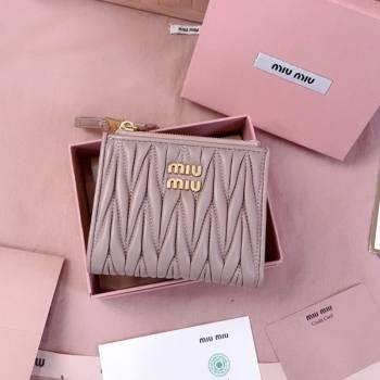 Miu Miu Matelasse Nappa Leather Pocket Wallet Powder Pink 2026 5MV017 (JD-260120068)