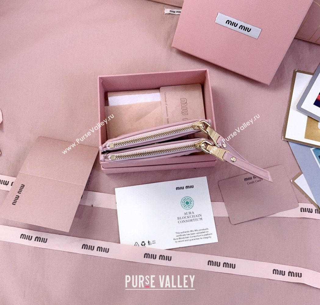 Miu Miu Matelasse Nappa Leather Pocket Wallet Alabaster Pink 2026 5MV017 (JD-260120070)