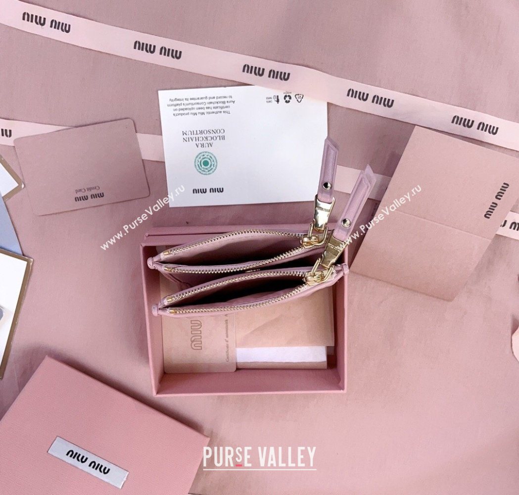 Miu Miu Matelasse Nappa Leather Pocket Wallet Alabaster Pink 2026 5MV017 (JD-260120070)