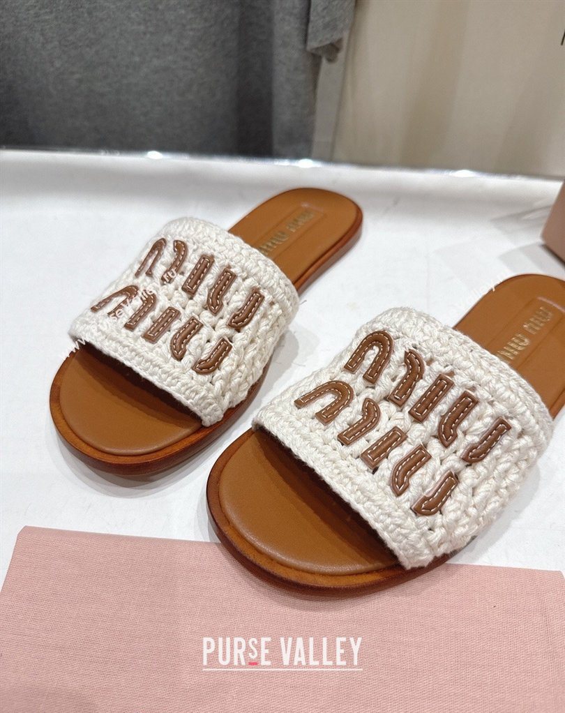 Miu Miu Knit Flat Slides Sandal White 2026 MM022701 (MD-260227060)