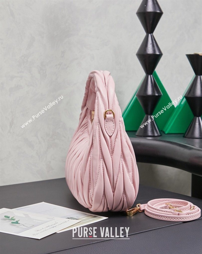 Miu Miu Wander Matelasse Nappa Leather Hobo Mini bag 5BC125 Snow Pink 2026 0407 (MHUI-260407034)