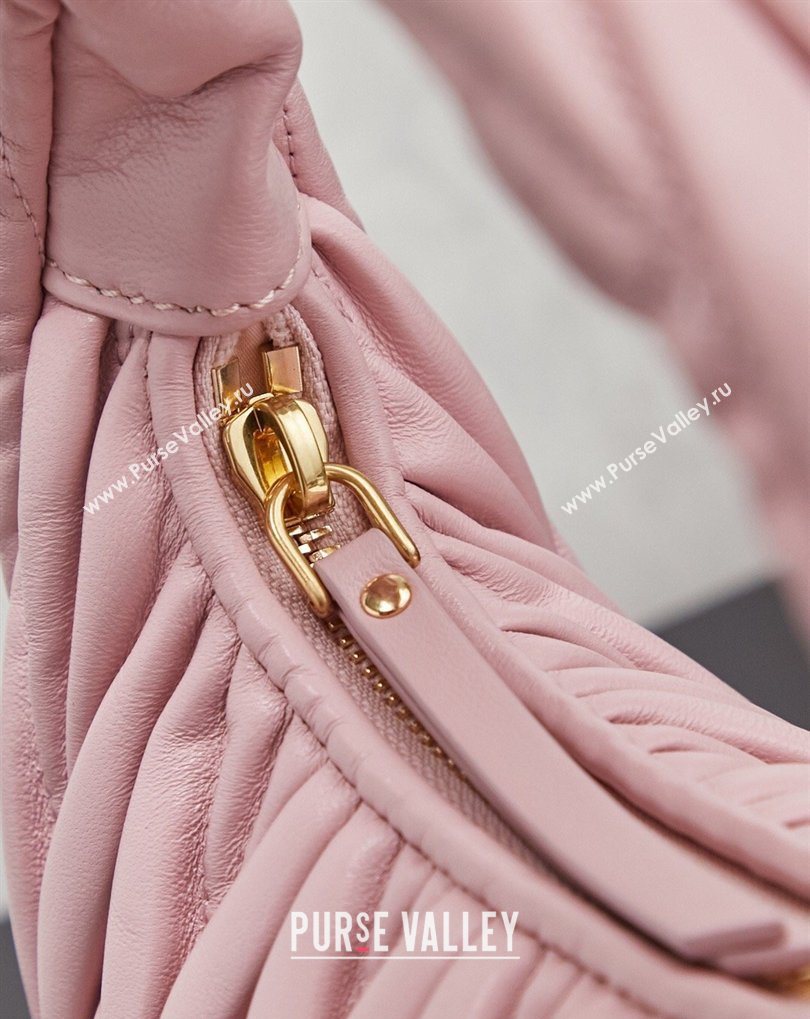 Miu Miu Wander Matelasse Nappa Leather Hobo Mini bag 5BC125 Snow Pink 2026 0407 (MHUI-260407034)