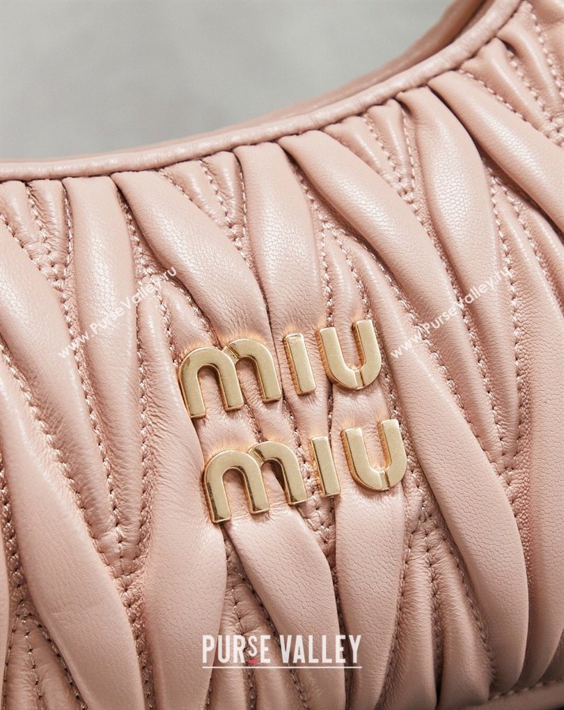 Miu Miu Wander Matelasse Nappa Leather Hobo Mini bag 5BC125 Nude Pink 2026 0407 (MHUI-260407035)