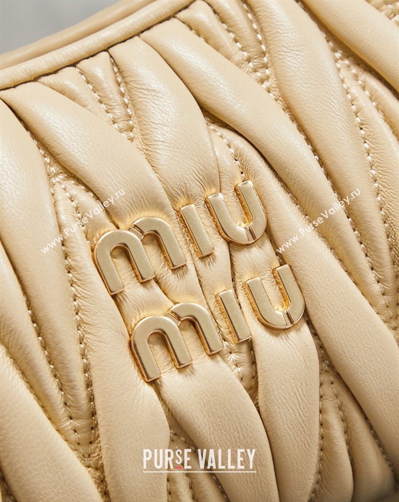 Miu Miu Wander Matelasse Nappa Leather Hobo Mini bag 5BC125 Calendula Yellow 2026 0407 (MHUI-260407036)