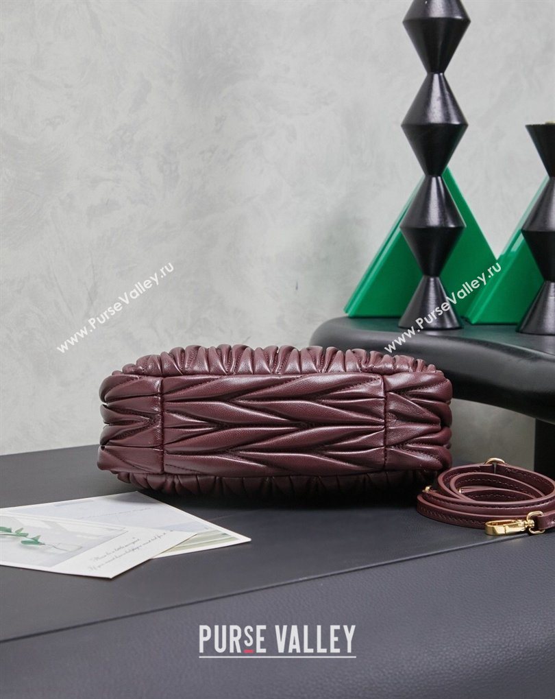 Miu Miu Wander Matelasse Nappa Leather Hobo Mini bag 5BC125 Burgundy 2026 0407 (MHUI-260407042)
