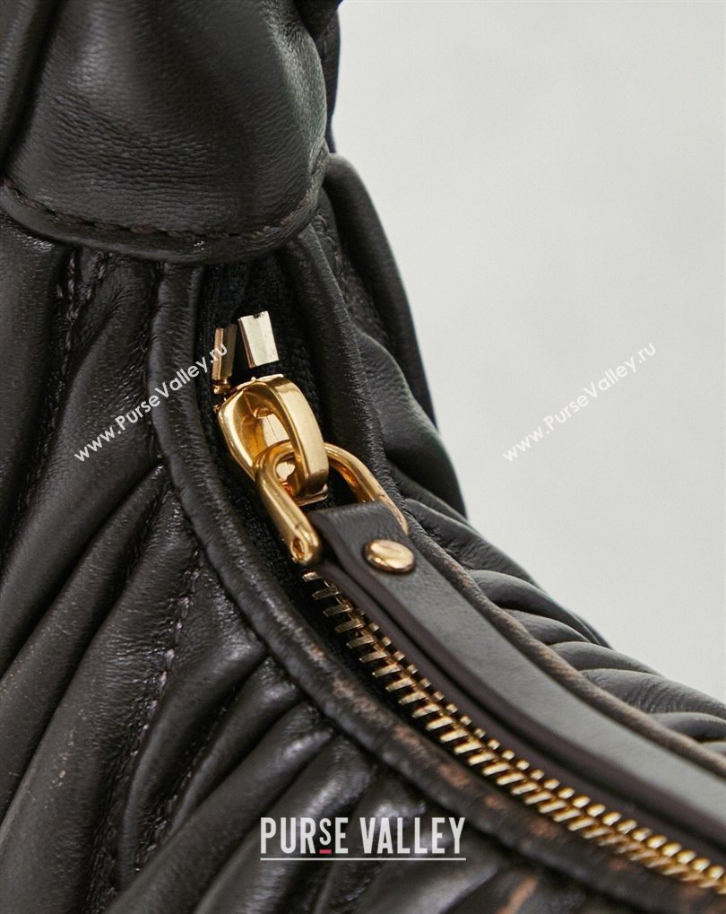 Miu Miu Wander Matelasse Nappa Leather Hobo Mini bag 5BC125 Vintage Brown 2026 0407 (MHUI-260407043)