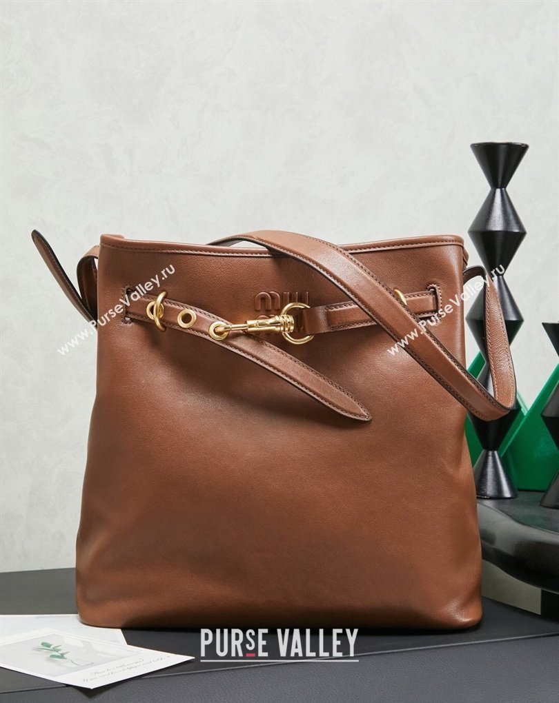 Miu Miu Aventure Nappa Leather Bucket Bag Brown 2026 5BE101 (MHUI-260407049)