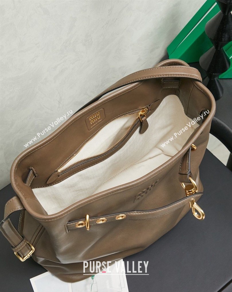 Miu Miu Aventure Nappa Leather Bucket Bag Tundra 2026 5BE101 (MHUI-260407051)