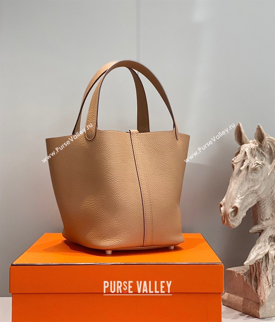 Hermes Picotin Lock Bag 22cm in Togo Calfskin Leather Milk Tea Beige/Gold 2025 (FL-250808174)
