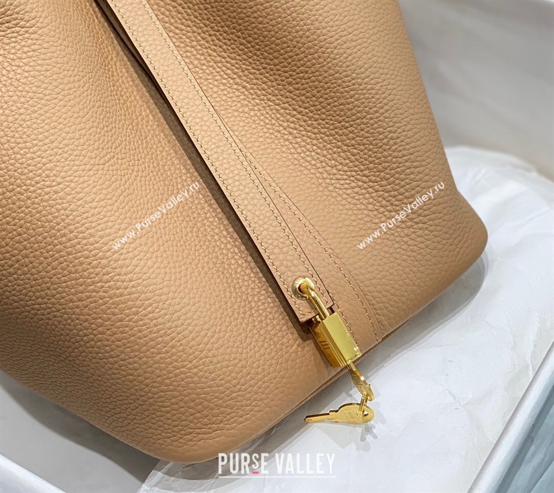Hermes Picotin Lock Bag 22cm in Togo Calfskin Leather Milk Tea Beige/Gold 2025 (FL-250808174)