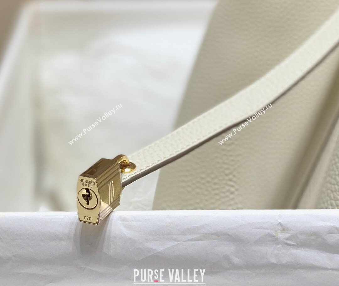 Hermes Picotin Lock Bag 22cm in Togo Calfskin Leather Wool White 2025 (FL-250808176)