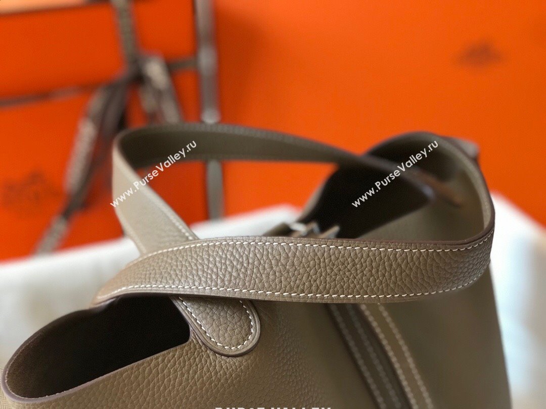 Hermes Picotin Lock Bag 22cm in Togo Calfskin Leather Dove Grey 2025 (FL-250808166)