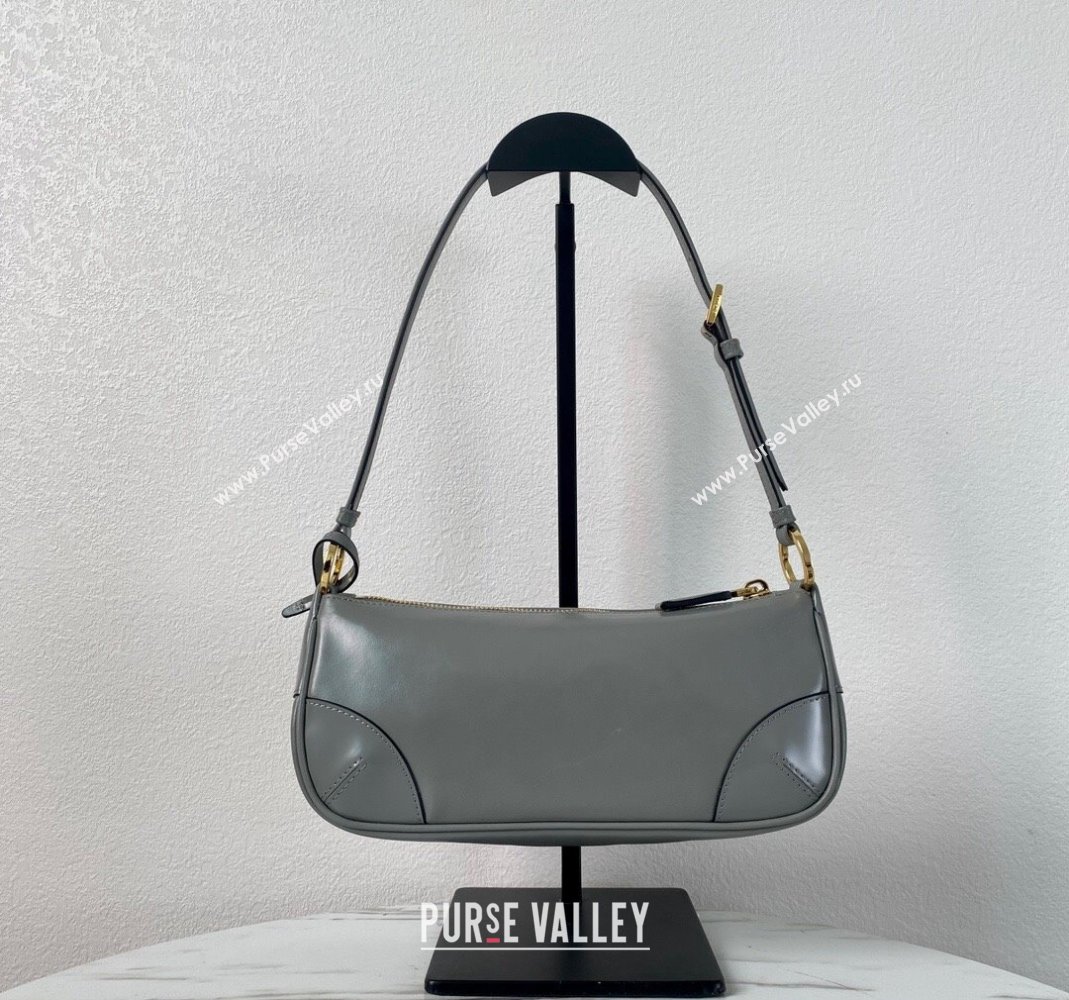 Prada Re-Edition 2002 small shiny leather shoulder bag 1BC201 Grey 2024 (YZ-240220019)