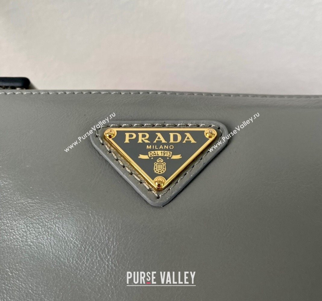 Prada Re-Edition 2002 small shiny leather shoulder bag 1BC201 Grey 2024 (YZ-240220019)