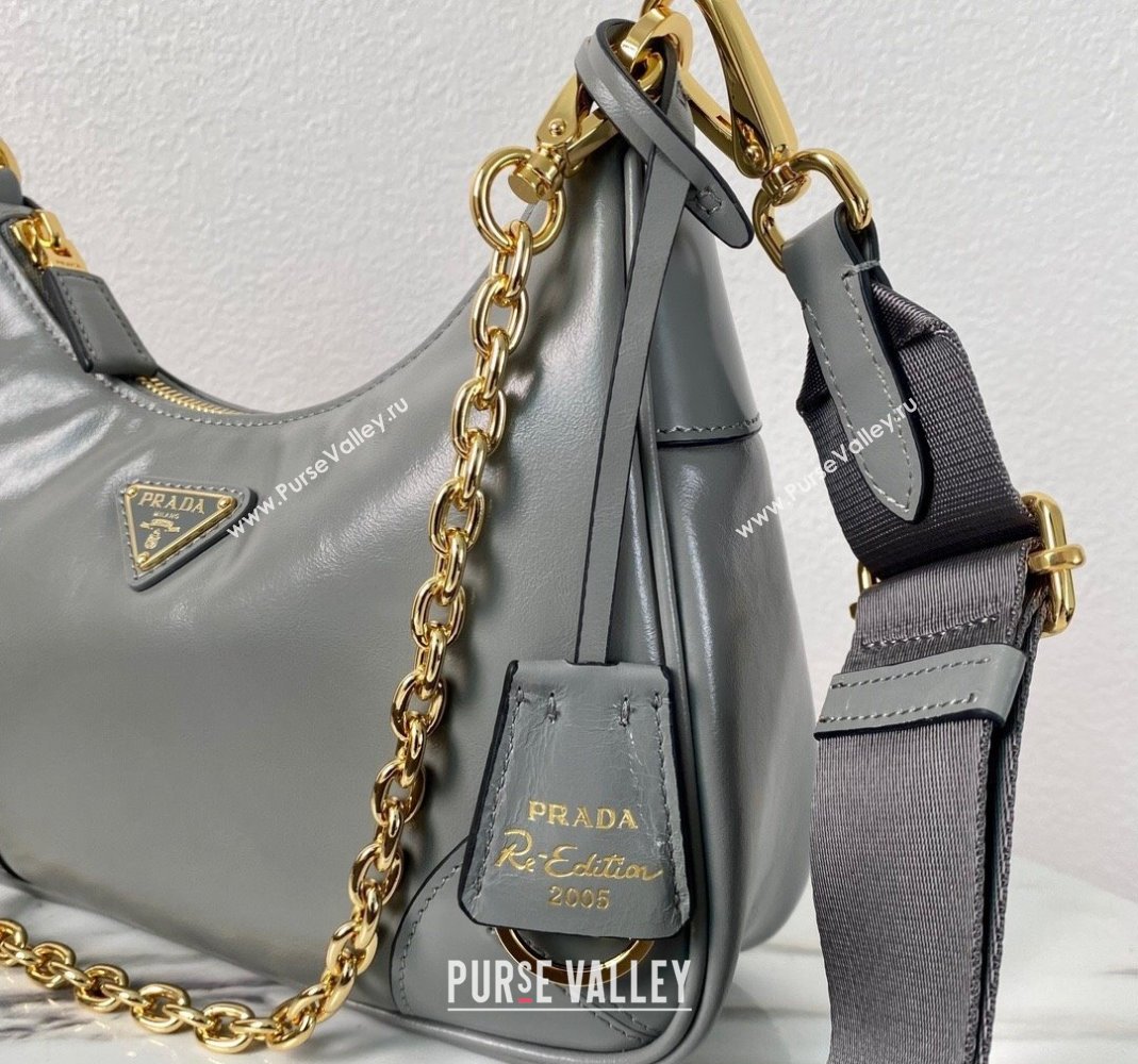 Prada Re-Edition 2005 Siny Leather Hobo Bag 1BC204 Grey 2024 (YZ-240220015)