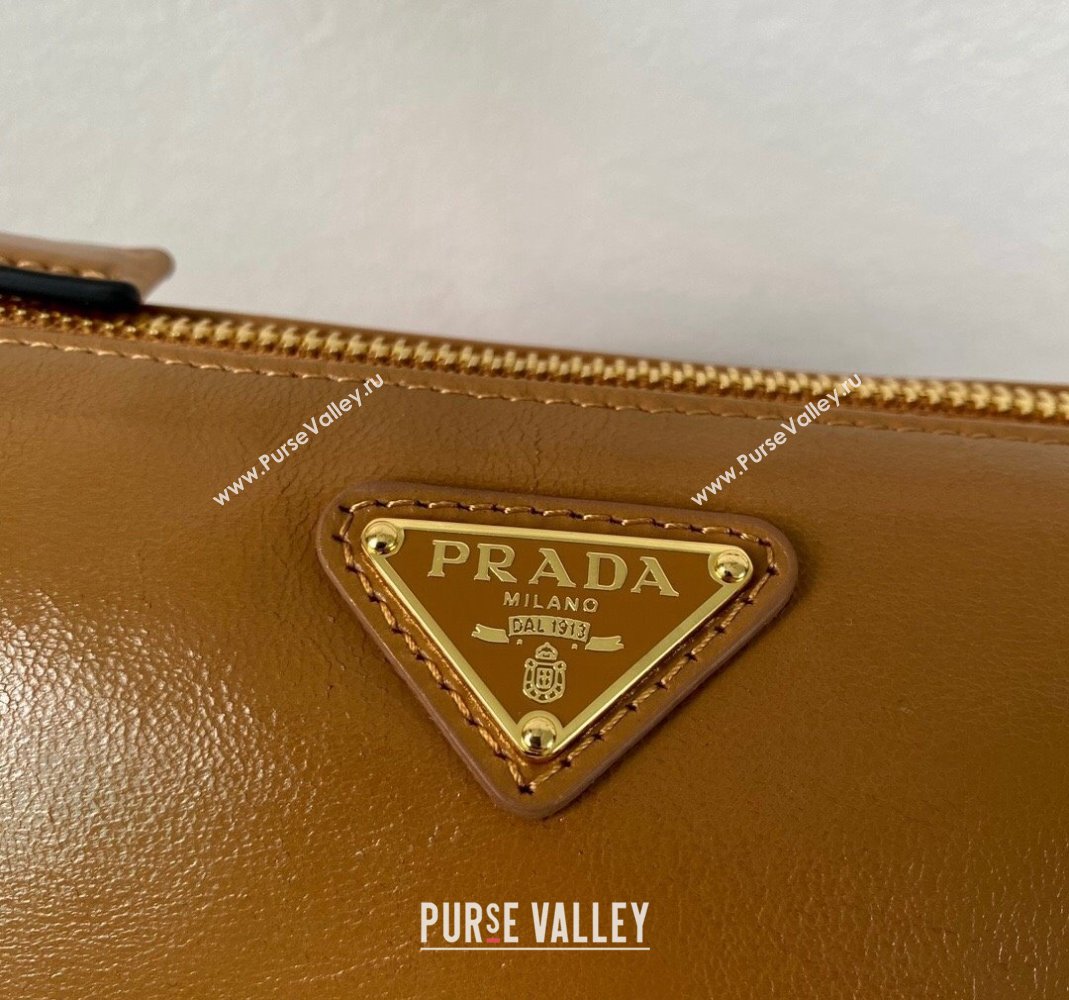 Prada Re-Edition 2002 small shiny leather shoulder bag 1BC201 Brown 2024 (YZ-240220021)