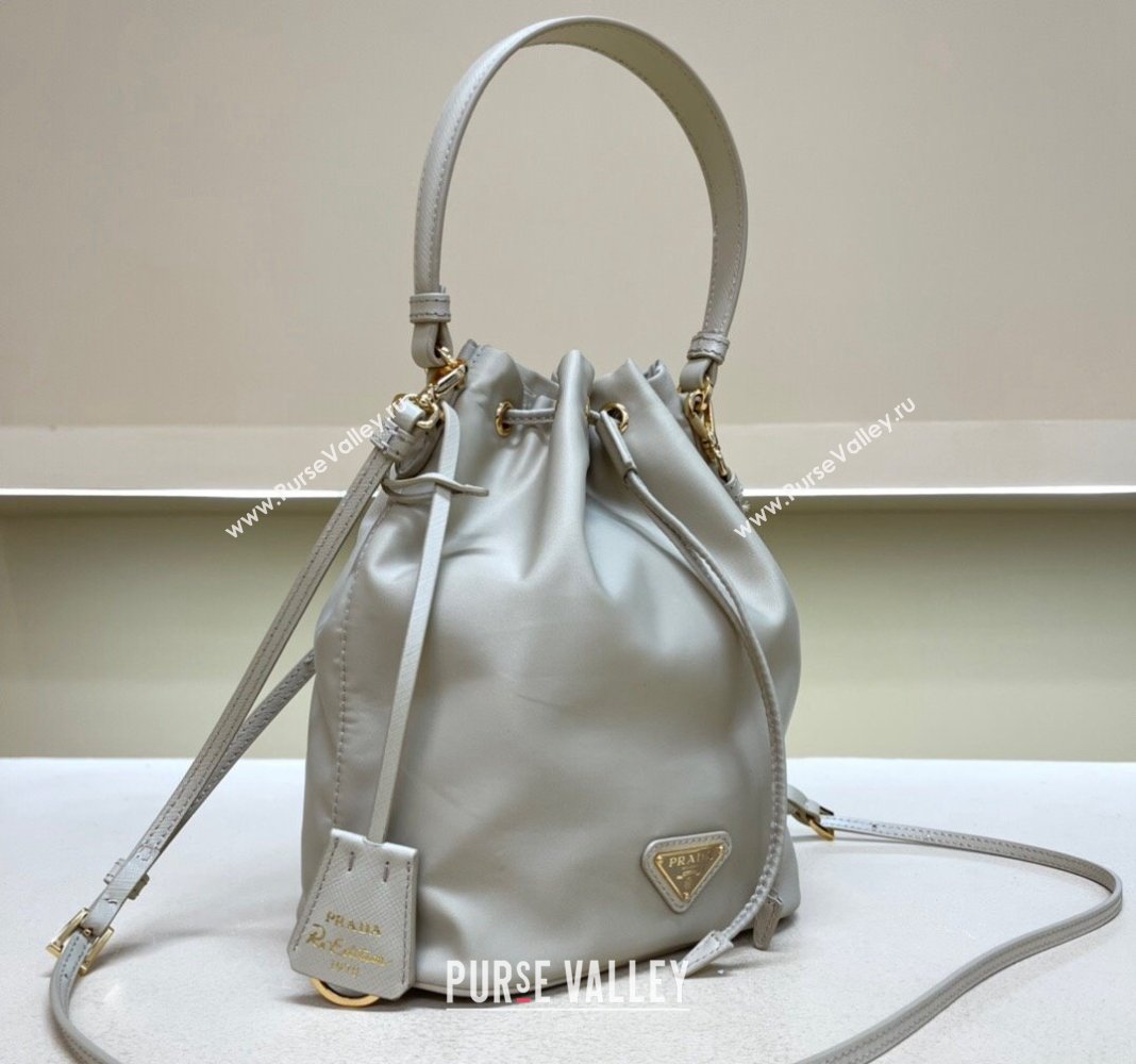 Prada Re-Edition 1978 Re-Nylon Bucket mini-bag 1BE067 Light Grey 2024 (YZ-240312104)