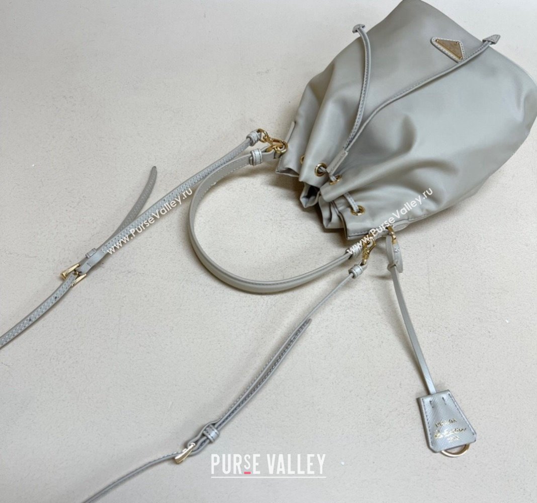 Prada Re-Edition 1978 Re-Nylon Bucket mini-bag 1BE067 Light Grey 2024 (YZ-240312104)