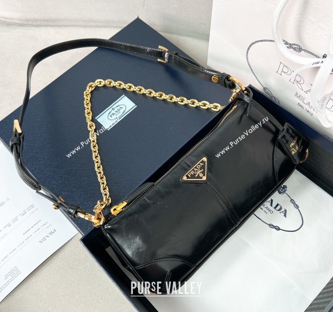 Prada Re-Edition 2002 medium leather shoulder bag Black 1BC221 2024 (YZ-240312115)