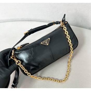 Prada Re-Edition 2002 medium leather shoulder bag Black 1BC221 2024 (YZ-240312115)