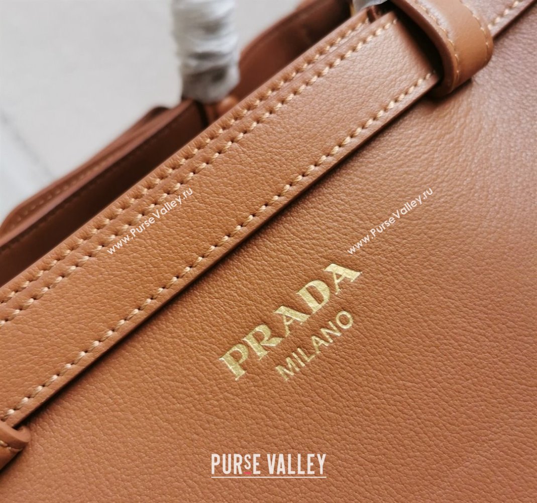 Prada Buckle medium leather handbag with double belt Brown 2024 1BA417 (YZ-240416039)