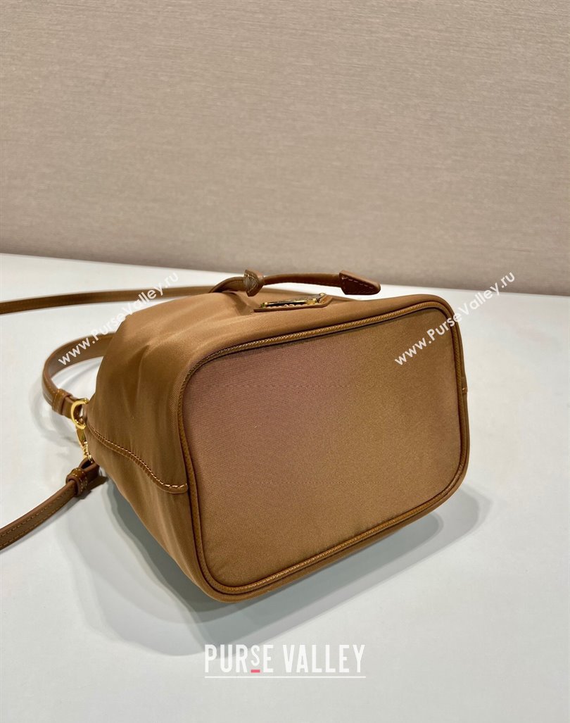 Prada Re-Edition 1978 Re-Nylon Bucket mini-bag 1BE067 Brown 2024 0416 (YZ-240416081)