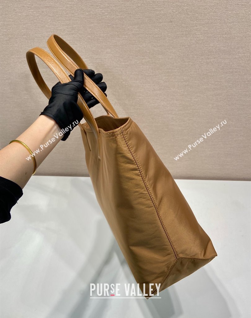 Prada Re-Edition 1978 large Re-Nylon and Saffiano leather tote bag 1BG527 Cork Beige 2024 (YZ-240416031)
