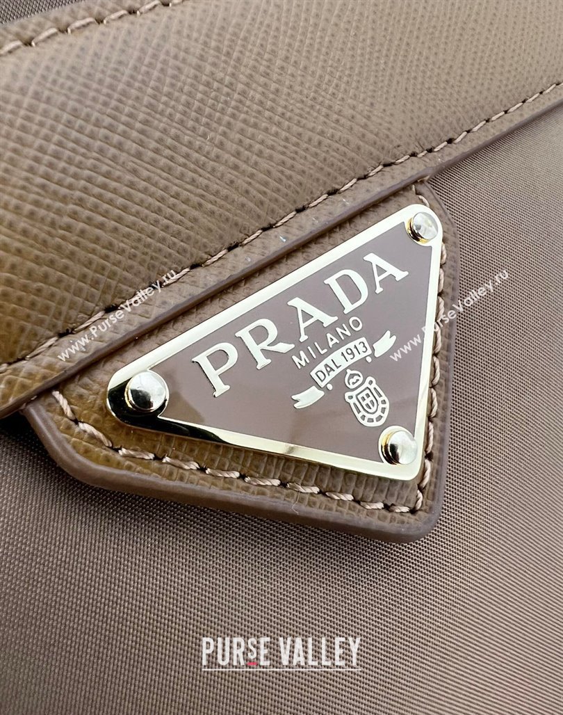 Prada Prada Re-Edition 1978 Re-Nylon and Saffiano leather mini shoulder bag Brown 2024 1BH218 (YZ-240524019)