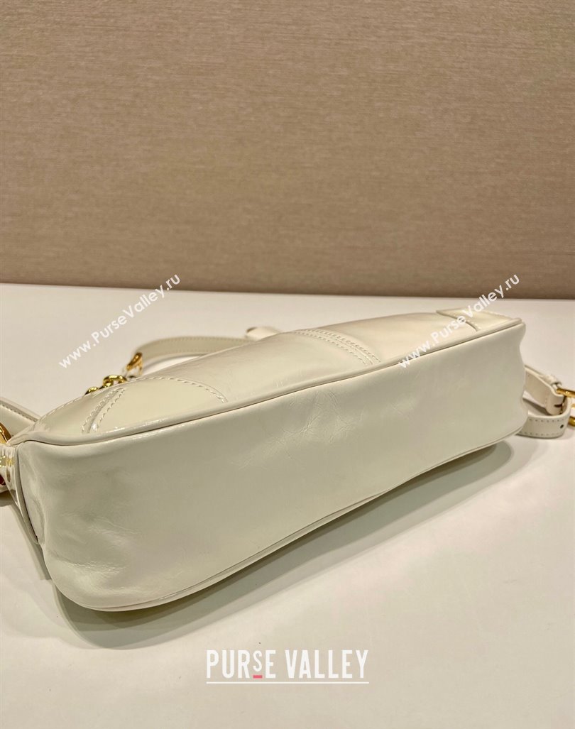 Prada Re-Edition 2002 medium leather hobo shoulder bag 1BC221 White 2024 (YZ-240923010)