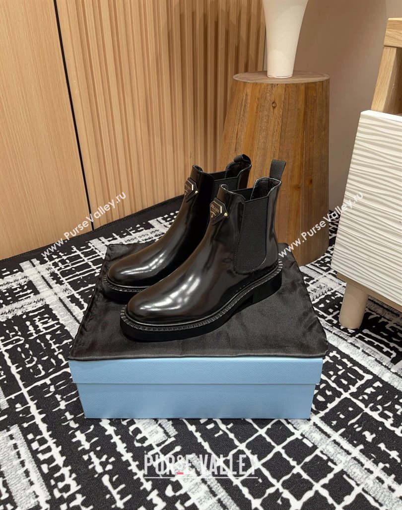 Prada Brushed Leather Ankle Boots with Front Logo Black 2024 PR101101 (MD-241011082)