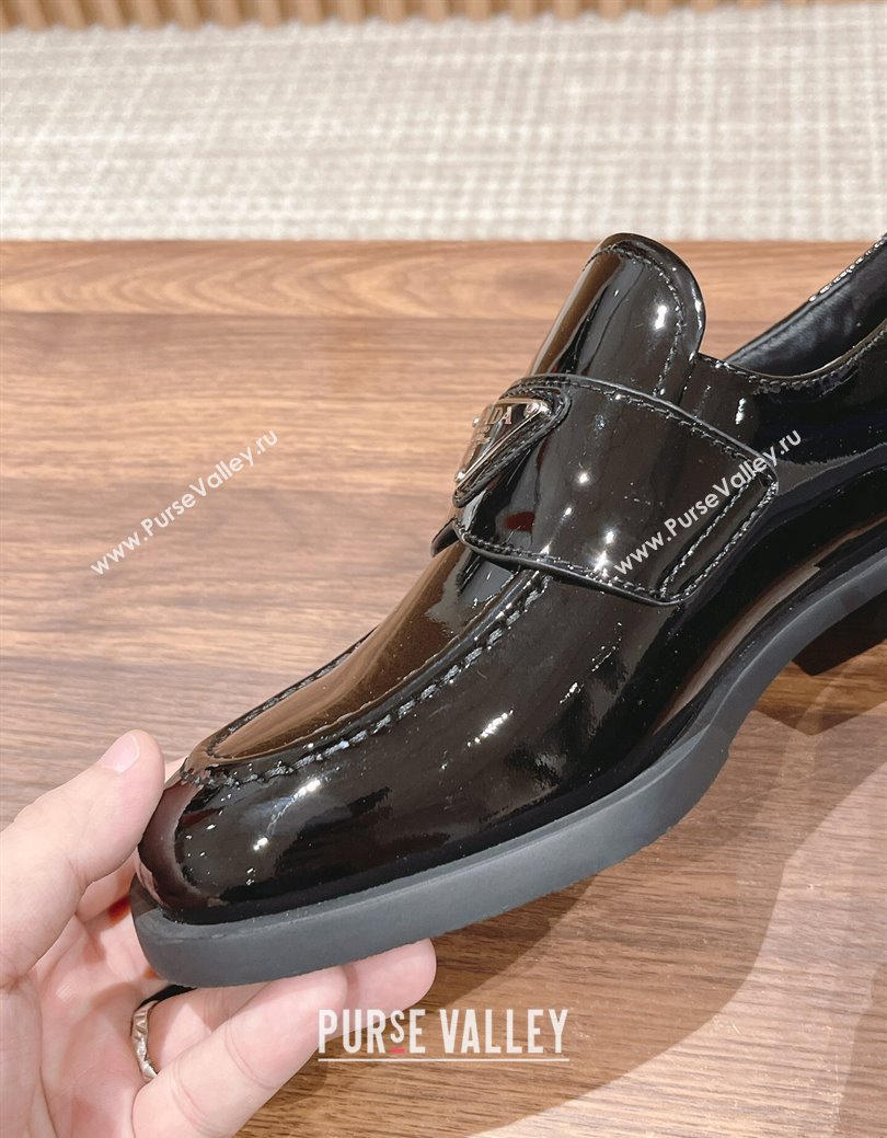 Prada Patent Leather Loafers Black 2024 1D902M (KL-241114128)