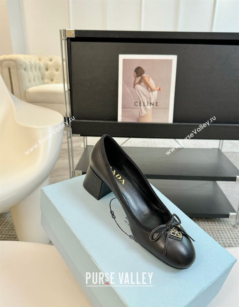 Prada Calf Leather Pumps with Bow and Logo Black 2024 PR111503 (KL-241115013)