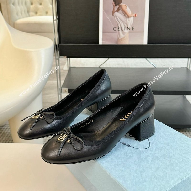 Prada Calf Leather Pumps with Bow and Logo Black 2024 PR111503 (KL-241115013)