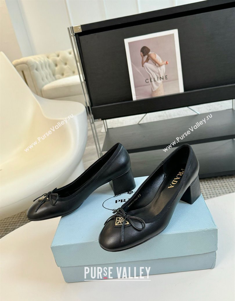 Prada Calf Leather Pumps with Bow and Logo Black 2024 PR111503 (KL-241115013)