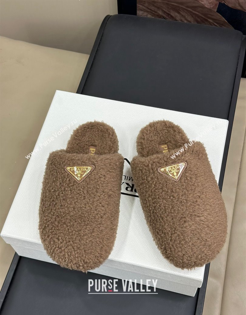 Prada Shearling Wool Flat Mules Khaki 2024 PR111506 (SS-241115031)