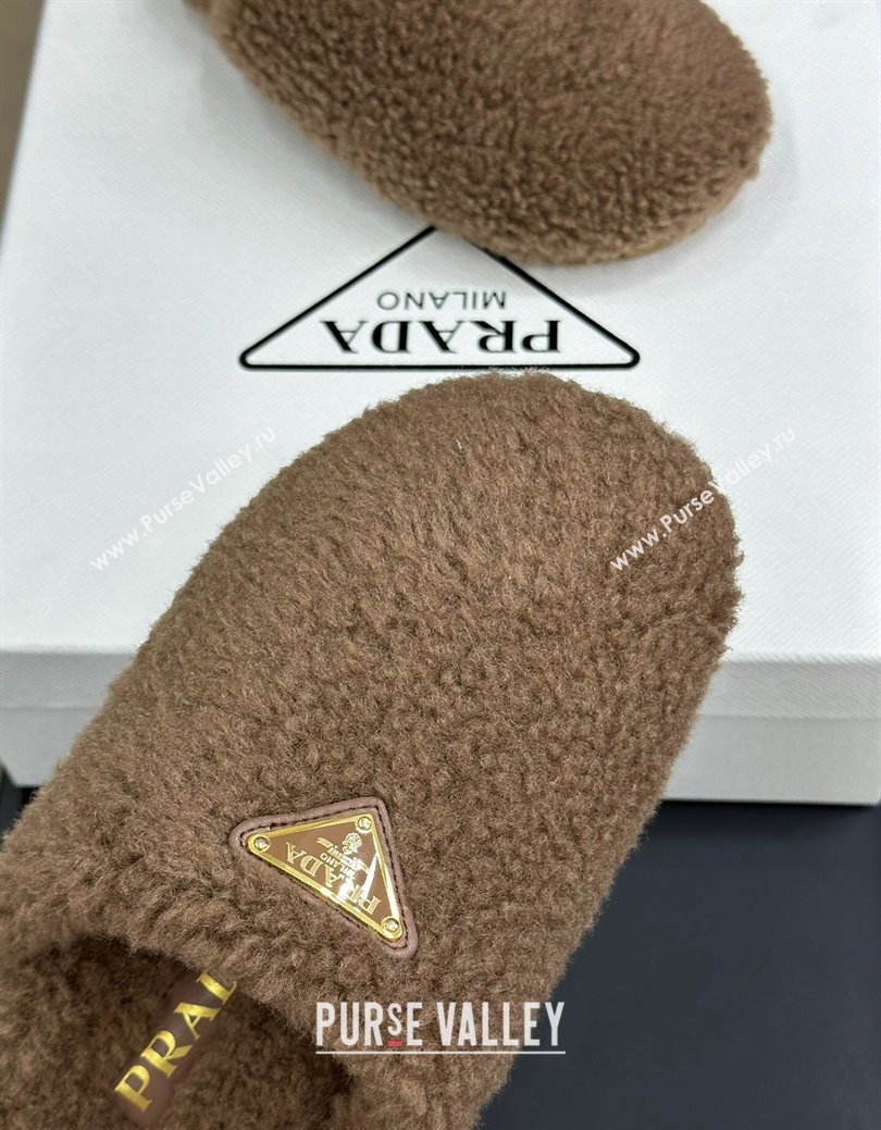 Prada Shearling Wool Flat Mules Khaki 2024 PR111506 (SS-241115031)