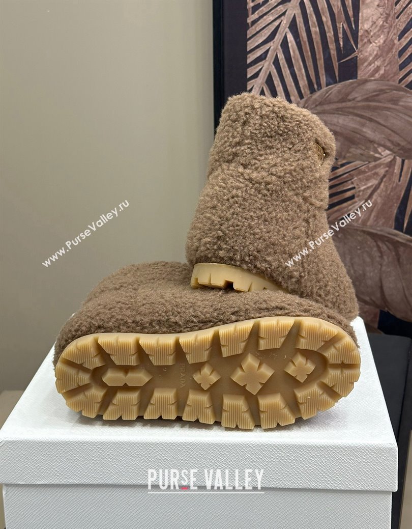 Prada Shearling Wool Flat Ankle Boots Khaki 2024 PR111506 (SS-241115036)