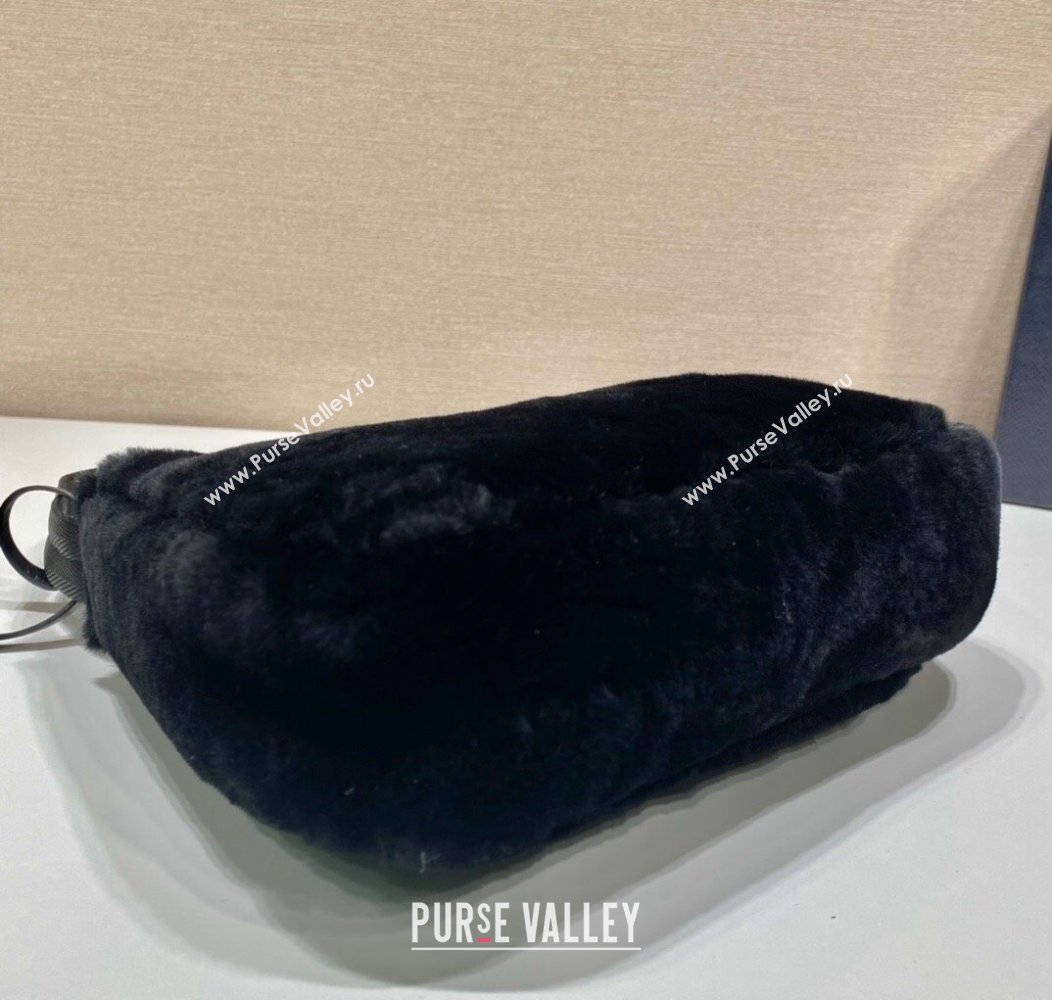 Prada Re-Edition 2000 Fur Hobo Mini bag 1NE515 Black 2024 1213 (YZ-241213082)