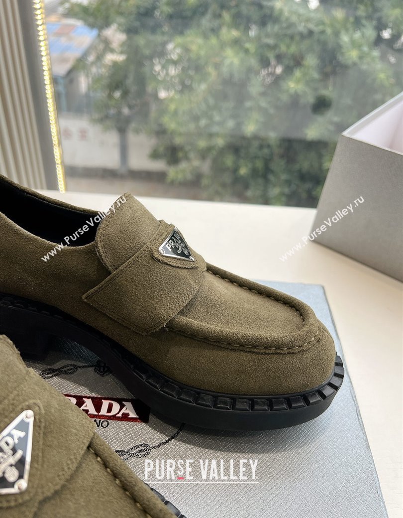 Prada Suede Platform Loafers Green 2024 G042 1227 (KL-241227088)