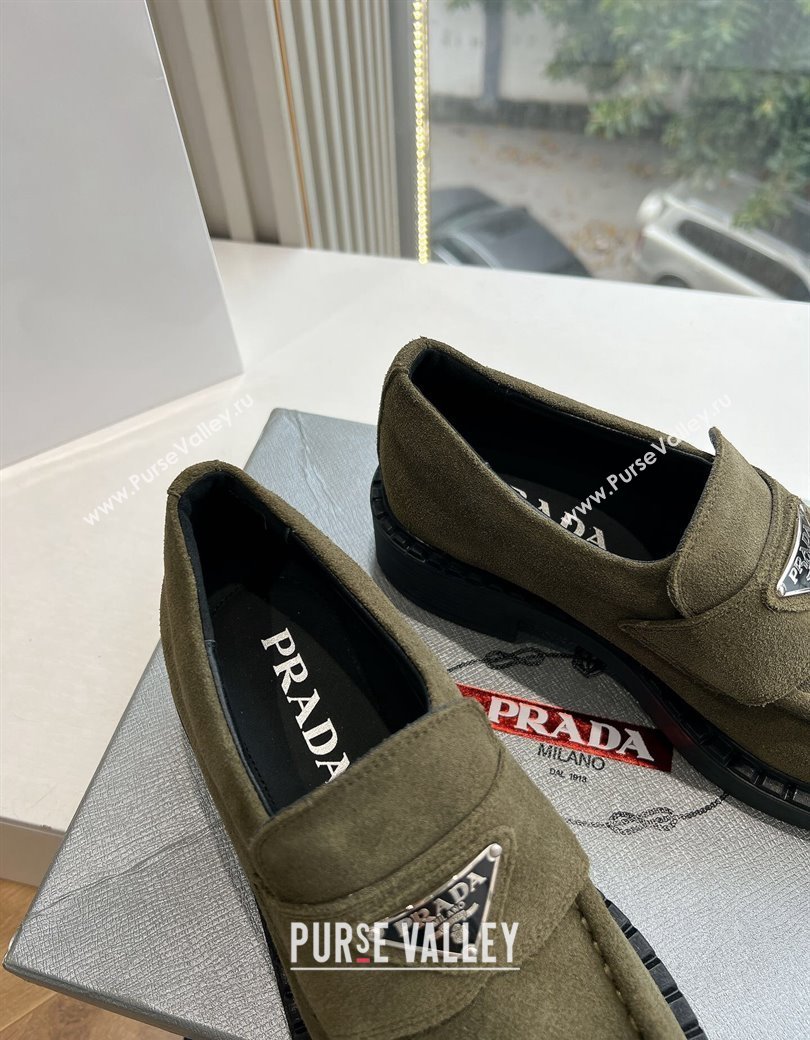 Prada Suede Platform Loafers Green 2024 G042 1227 (KL-241227088)