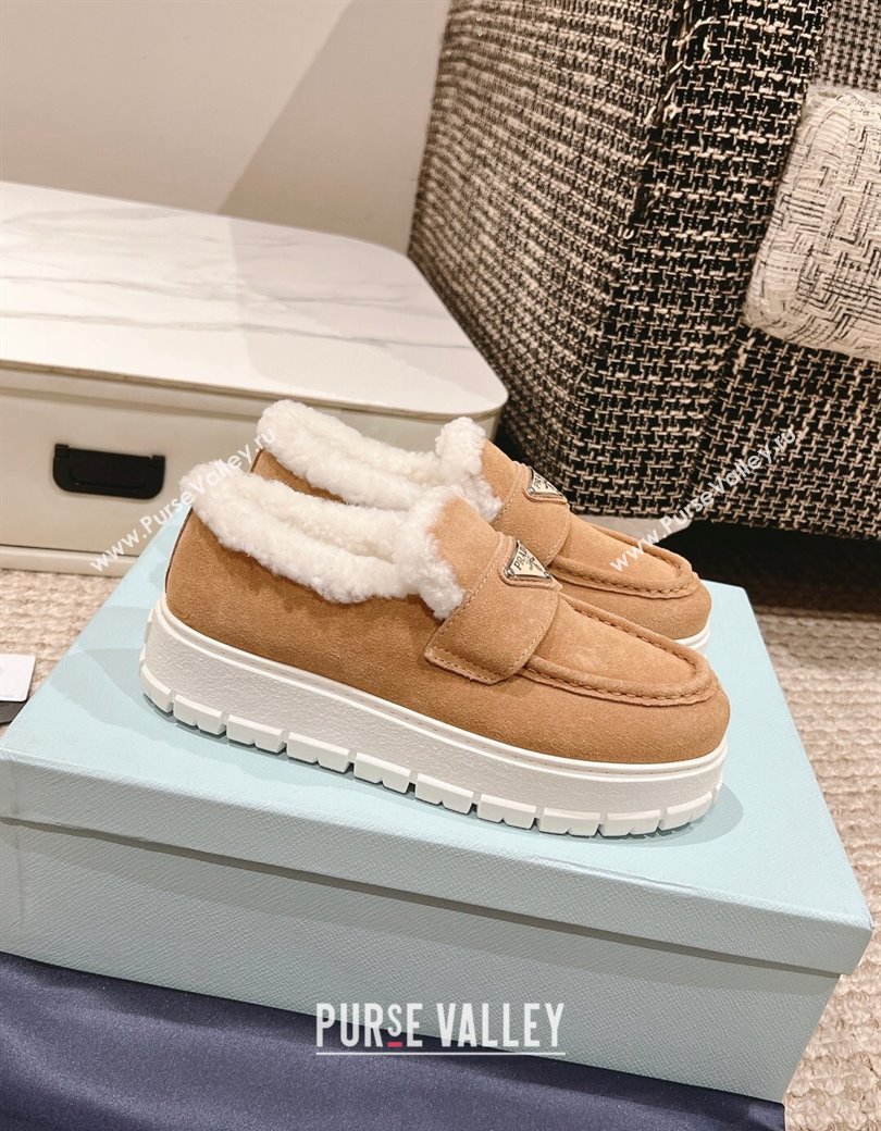 Prada Suede and Shearling Platform Loafers Light Brown 2024 1227 (KL-241227099)