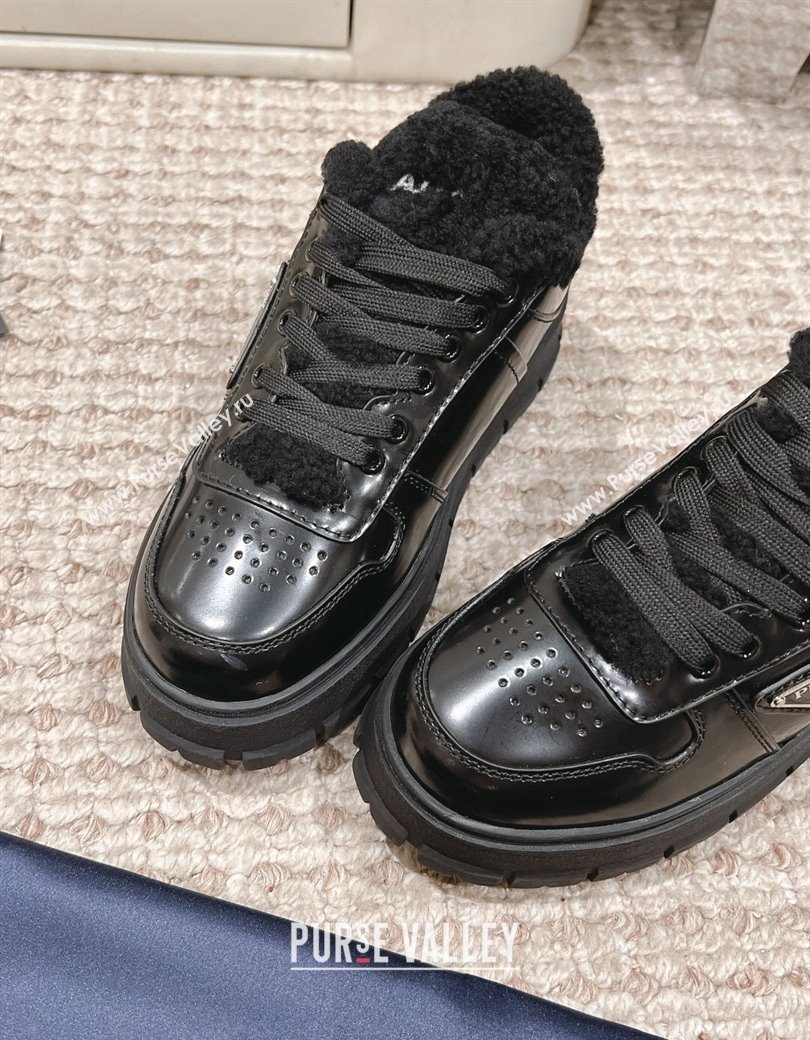 Prada Brushed Leather and Shearling Mid-top Platform Sneakers Black 2024 1227 (KL-241227105)