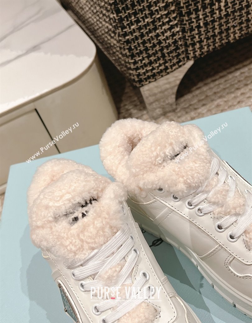 Prada Leather and Shearling Mid-top Platform Sneakers White 2024 1227 (KL-241227108)