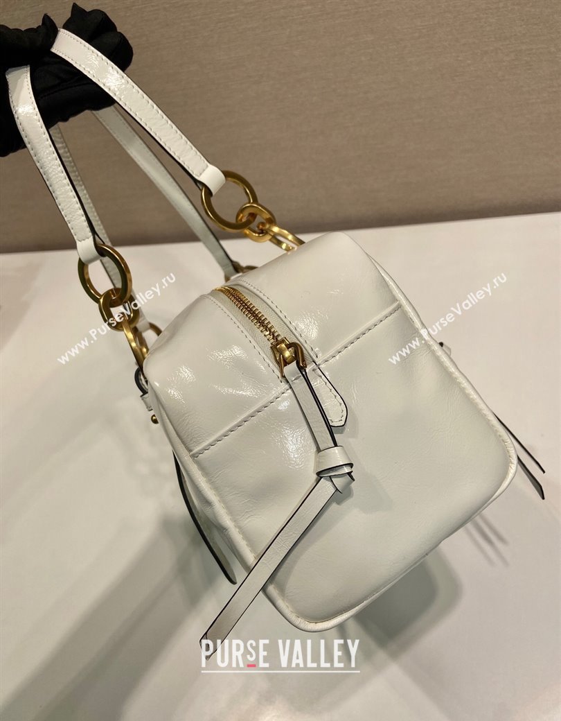 Prada Dangle medium oil leather top-handle bag White 2025 1BB138 (YZ-250207014)