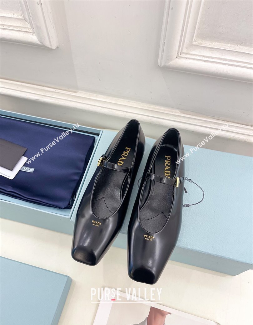 Prada Brushed Leather Mary Janes Ballerinas Flats with Front Logo Black 2025 PR022402 (MD-250224082)