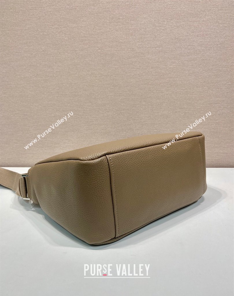 Prada Mens Medium leather shoulder bag 2VH182 Beige 2025 (YZ-250407023)
