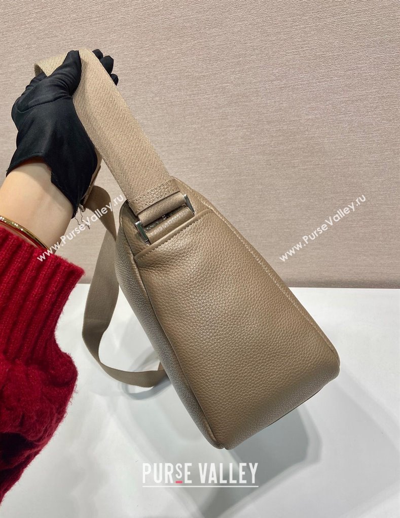 Prada Mens Medium leather shoulder bag 2VH182 Beige 2025 (YZ-250407023)